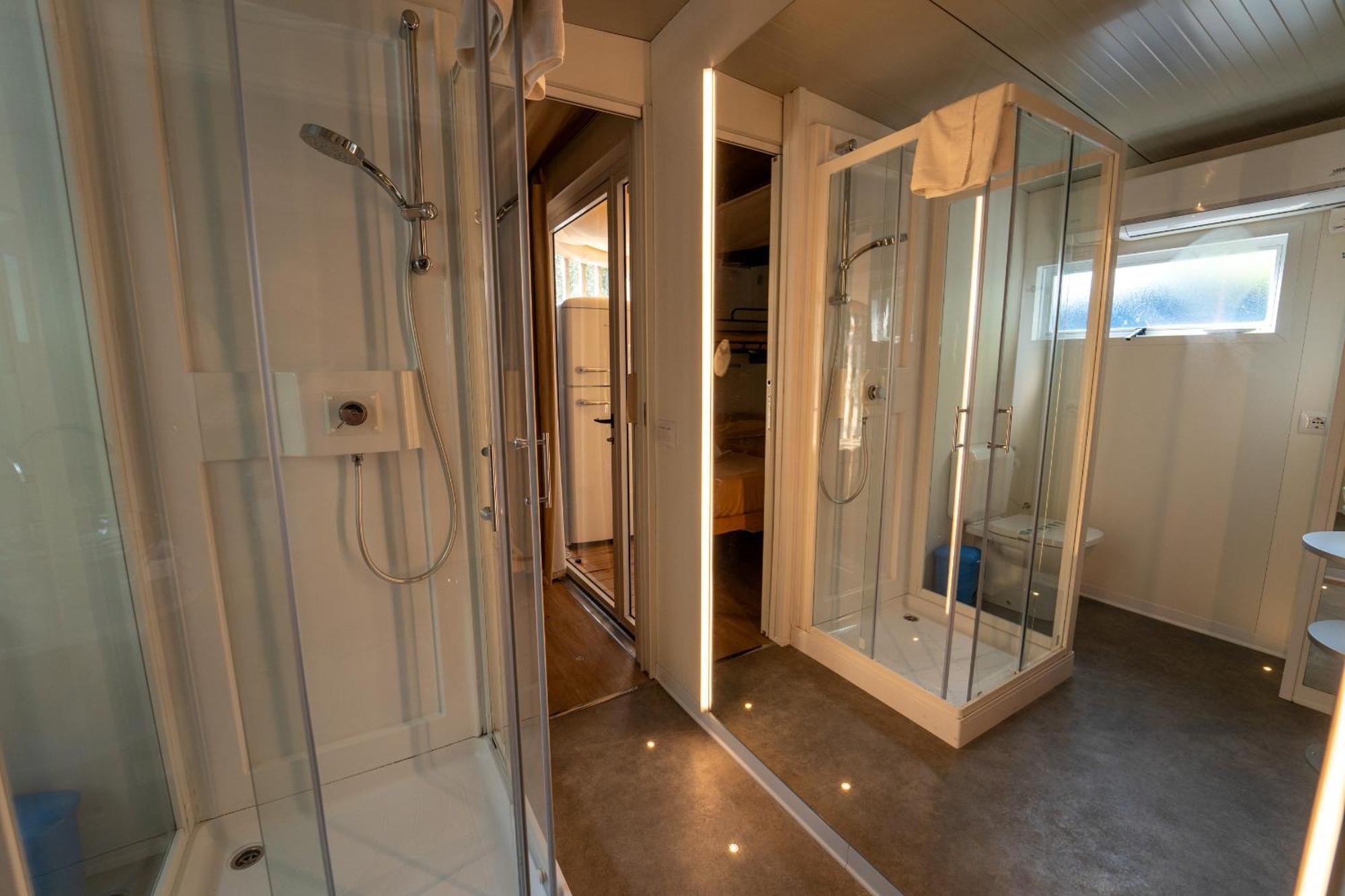 Vacanze Glamping Boutique San Felice del Benaco Habitación foto