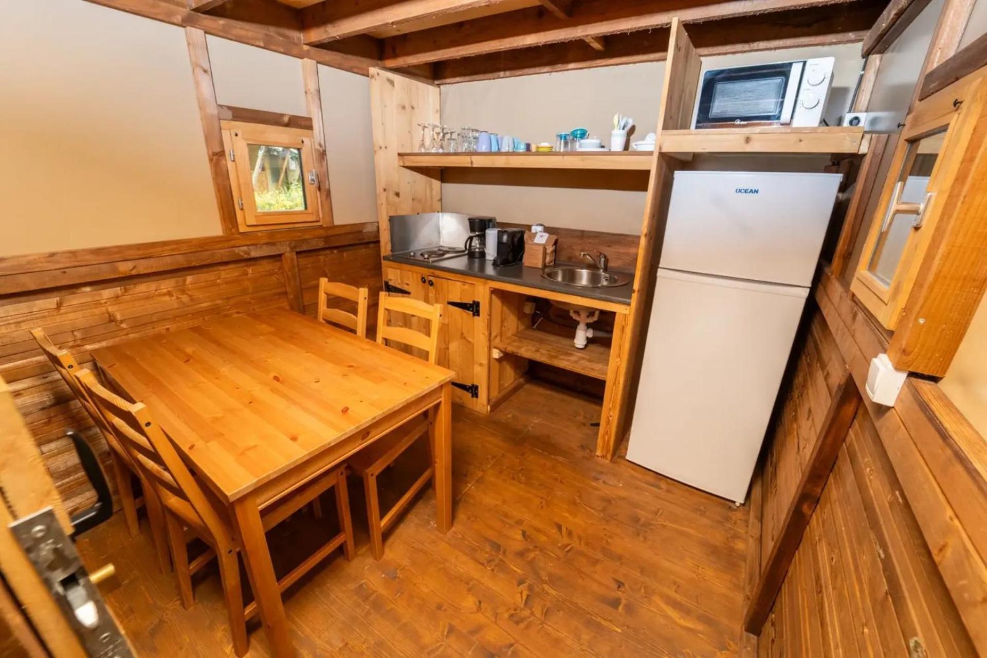Vacanze Glamping Boutique San Felice del Benaco Habitación foto